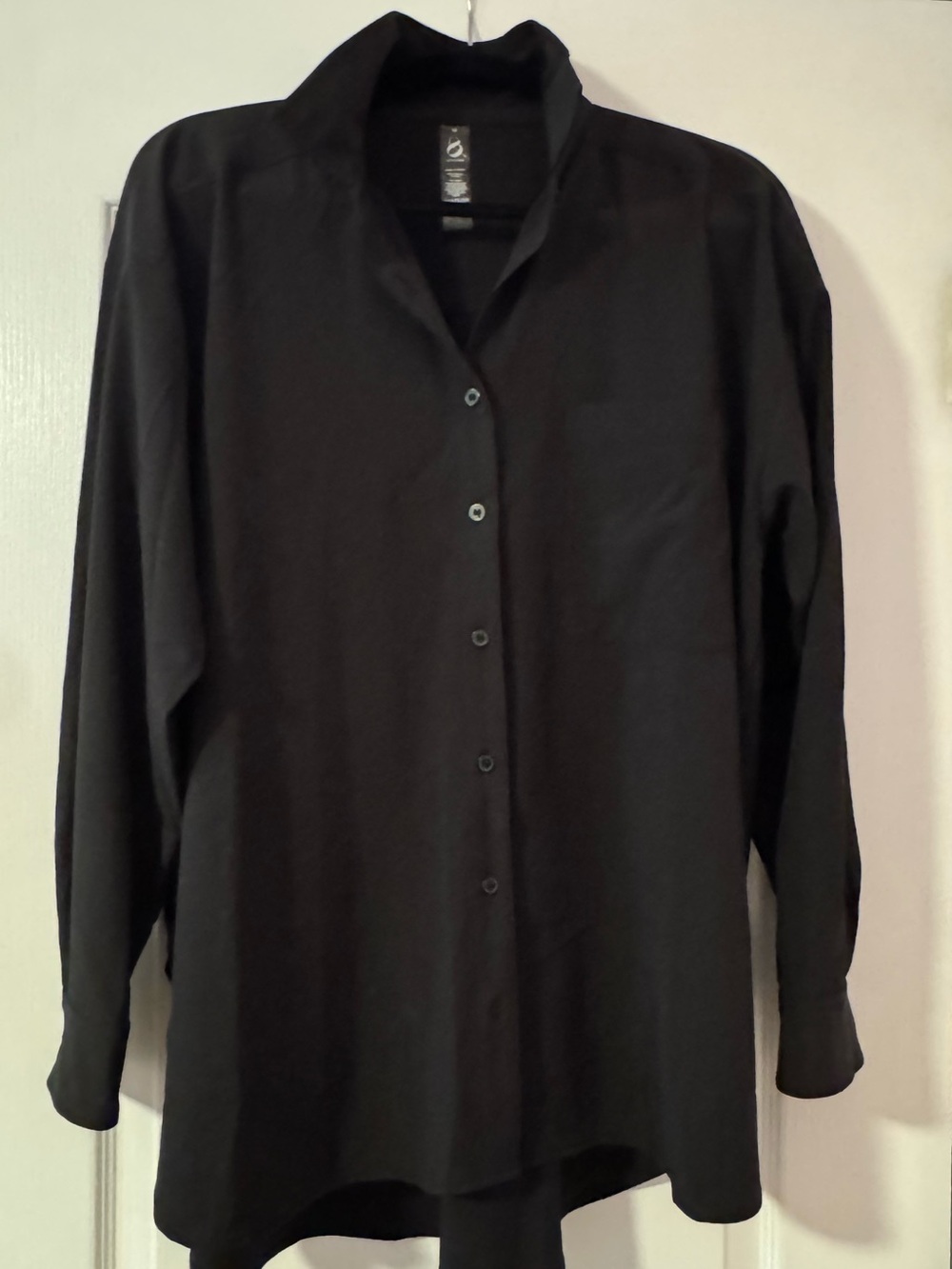 LOFT Black Button-Down Long Sleeve Shirt